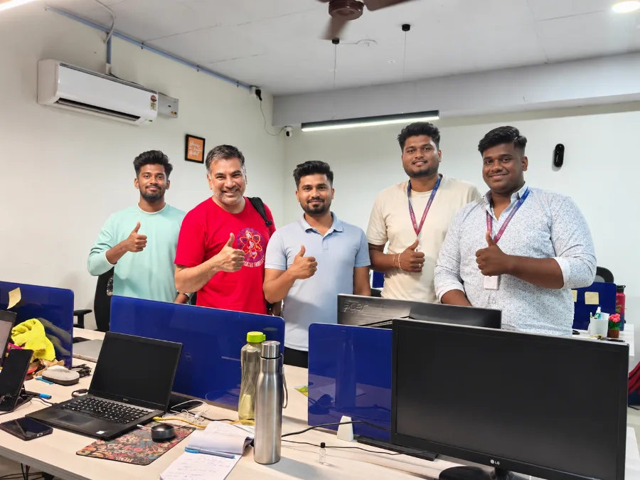 Launch day, all thumbs up